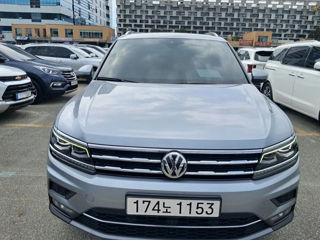 Volkswagen Touareg foto 2