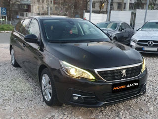 Peugeot 308 foto 2