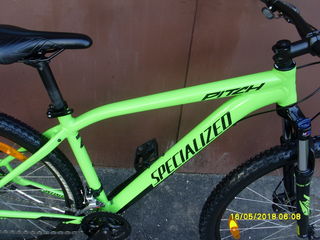 2 biciclete  specialized  S si M  pracric nou urgent foto 6