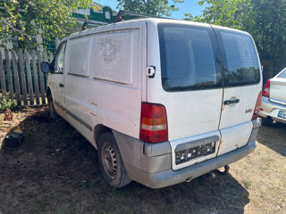 Mercedes benz Vito 108cdi foto 1