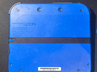 Nintendo 2DS (Mario Kart Edition) foto 2