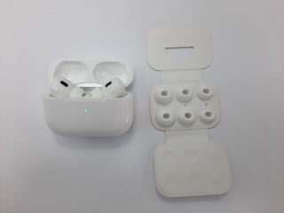 Apple AirPods Pro 2nd Generation