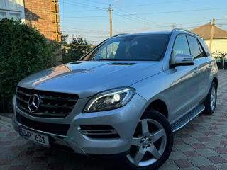 Mercedes M-Class foto 3