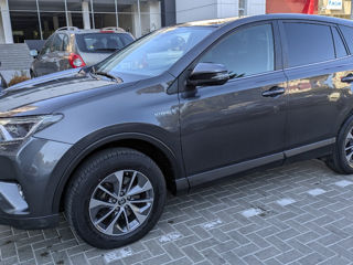 Toyota Rav 4 foto 9