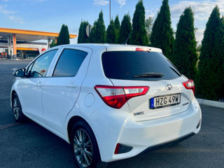 Toyota Yaris foto 5