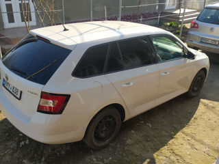 Skoda Fabia foto 2