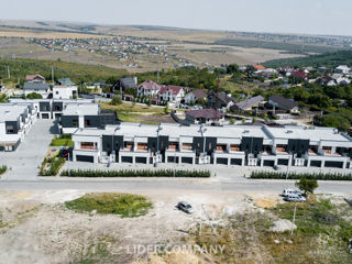 Townhouse Tohantin 2 nivele- 251 mp Rate , Dezvoltator foto 12