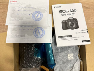 NOU! Canon EOS 80D + EF-S 18-135 IS USM Kit cu obiectiv foto 4