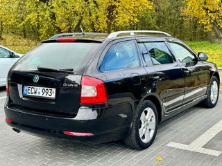 Skoda Octavia foto 3