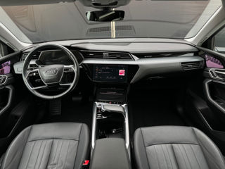 Audi E-tron Sportback foto 9