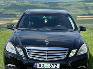 Mercedes E-Class foto 2