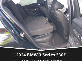 BMW 3 Series foto 7