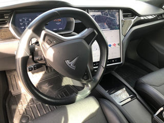 Tesla Model S foto 5