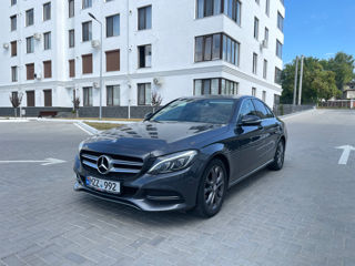 Mercedes C-Class foto 5