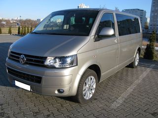 Volkswagen Multivan foto 1