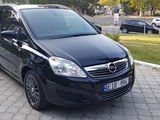 Opel Zafira foto 1