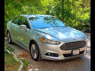 Ford Fusion foto 8