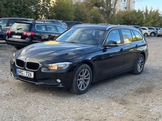 BMW 3 Series Touring foto 1