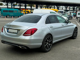 Mercedes C-Class foto 6