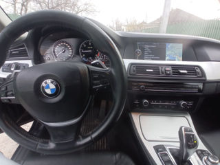 BMW 5 Series foto 7