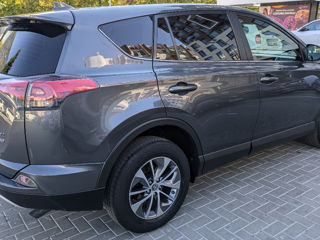 Toyota Rav 4 foto 4