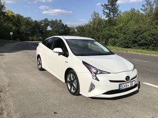 Toyota Prius foto 1