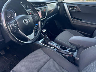 Toyota Auris foto 5