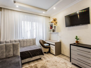 Apartament cu 2 camere, 60 m², Buiucani, Chișinău foto 5