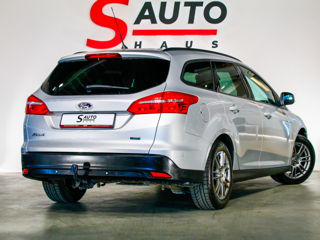 Ford Focus foto 5