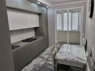 Apartament cu 1 cameră, 50 m², Buiucani, Chișinău foto 2