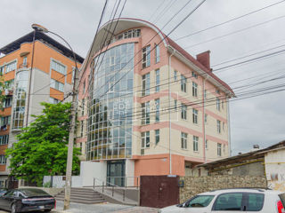 Apartament cu 2 camere, 870 m², Centru, Chișinău
