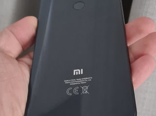 Xiaomi Mi 8 lite 6/128gb la 1300 lei