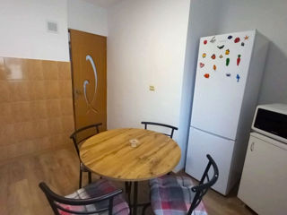 Apartament cu 2 camere, 52 m², Râșcani, Chișinău foto 3