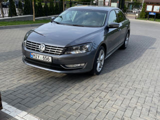 Volkswagen Passat foto 2