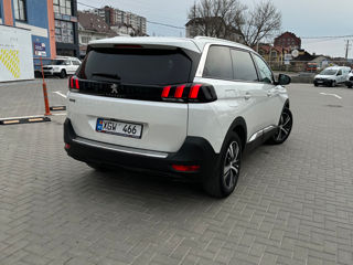 Peugeot 5008 foto 3