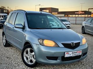 Mazda 2 foto 2