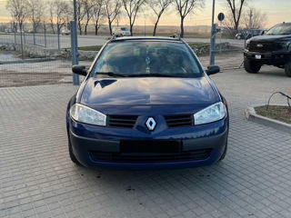 Renault Megane foto 2