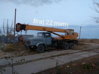 КрАЗ Автокран foto 1