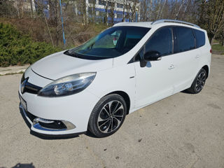 Renault Grand Scenic foto 10