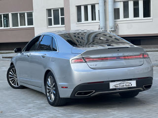 Lincoln MKZ foto 4