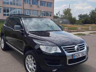 Volkswagen Touareg foto 5