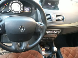 Renault Megane foto 5