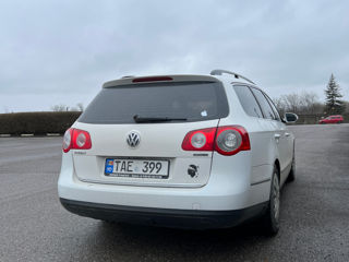 Volkswagen Passat foto 4