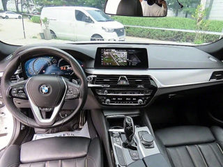 BMW 5 Series foto 7