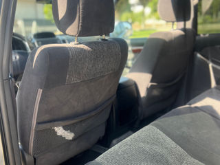 Toyota Land Cruiser Prado foto 6