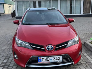 Toyota Auris foto 1