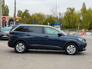 Peugeot 5008 foto 4