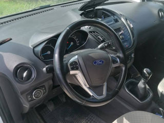 Ford Tourneo Courier foto 6