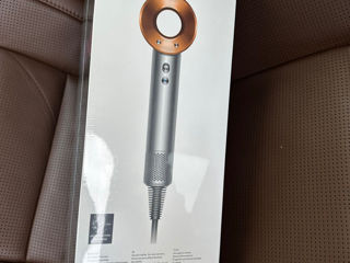 Dyson Фен