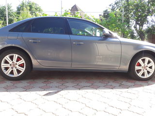 Audi A4 foto 2